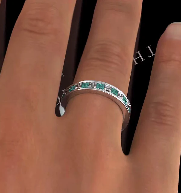 Thumb 4